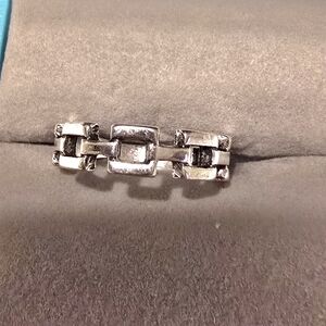 Chic Silver Link Women's Ring